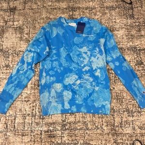 Athletic wear size small blue tie dye